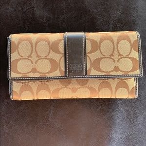 Authentic Coach wallet
